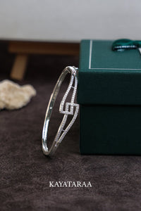 Interlocked Rectangles Bracelet