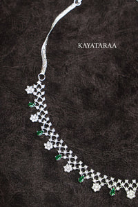 Lattice Drop Emerald Earrings