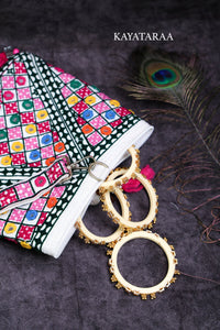Kutchi Mirror Pyramid Pouch